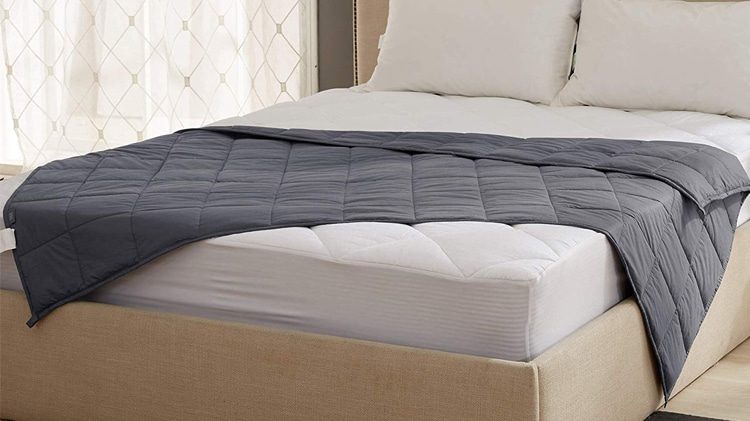 Can Weighted Blankets Help with Restless Leg Syndrome? - webp.net resizeimage 2 750x421 1