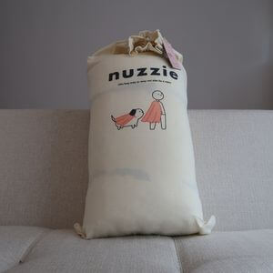 Nuzzie Knit Weighted Blanket box